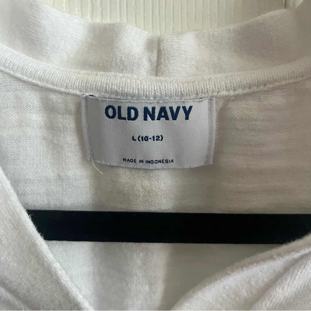 5 for $25! Old Navy Classic White Cropped Cardigan